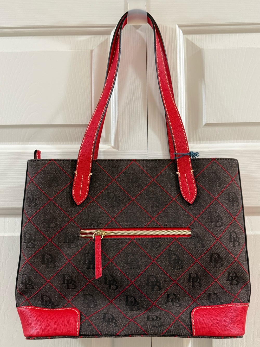 Dooney & Bourke DB Monogram Tote Bag NWT Brown Red Shopper w Zip Pouch - Picture 3 of 17